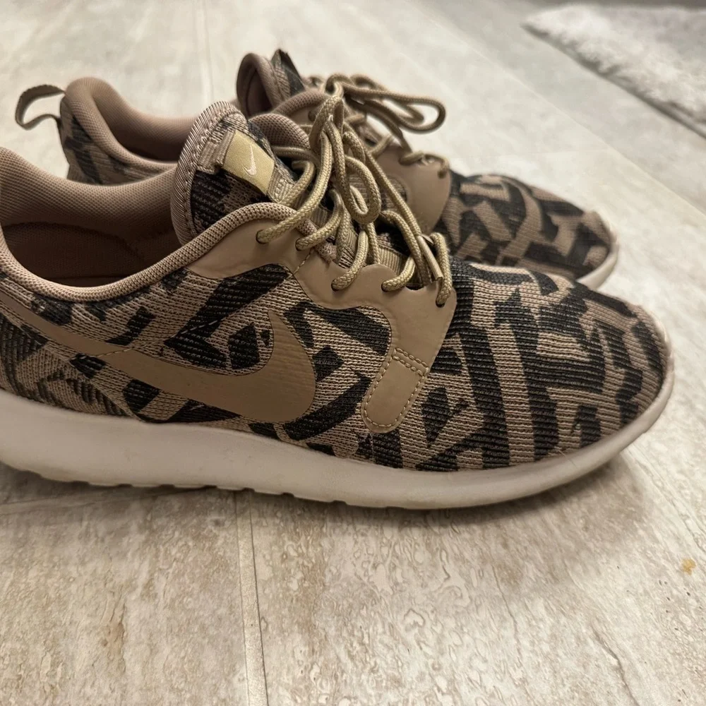 Nike this roshe